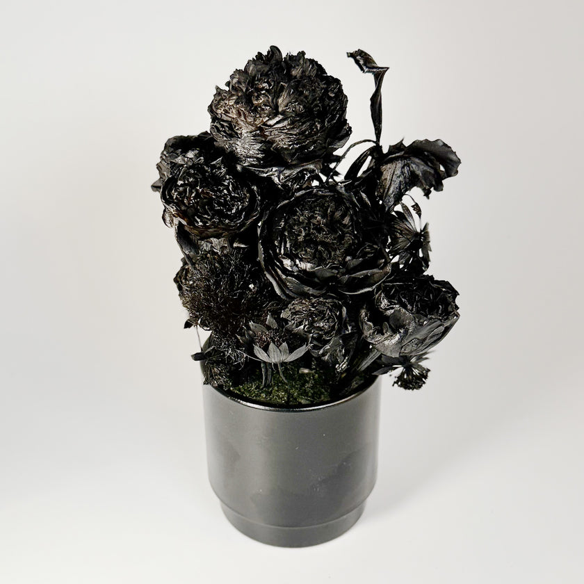 ブラックフラワーアレンジ　「BLACK FLOWER ARRENGEMENT」「ゼロフラワー」インテリアシリーズ