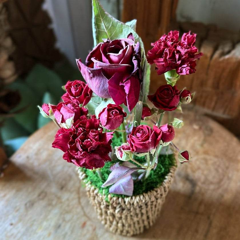 フリーズドライフラワーアレンジメント 「ゼロフラワー・モダンレッド」