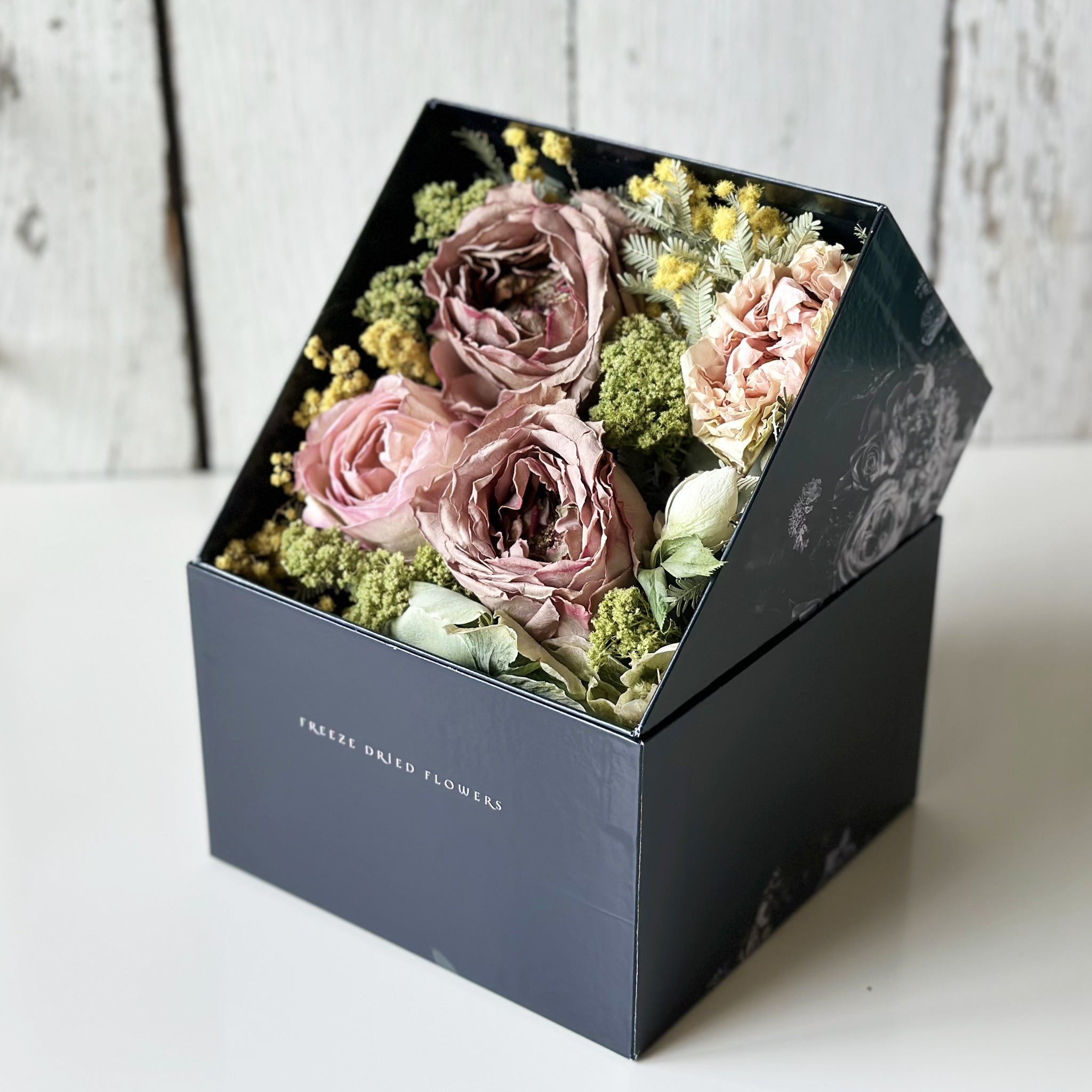 FLOWER BOX GIFT – Next Level FLOWERS Japan