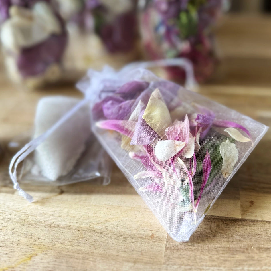 【数量限定】Re:Flower Bath 「ROSE」フリーズドライフラワーバス｜お湯の中で、もう一度咲く花 ｜自然派 「フラワーバス体験セット」